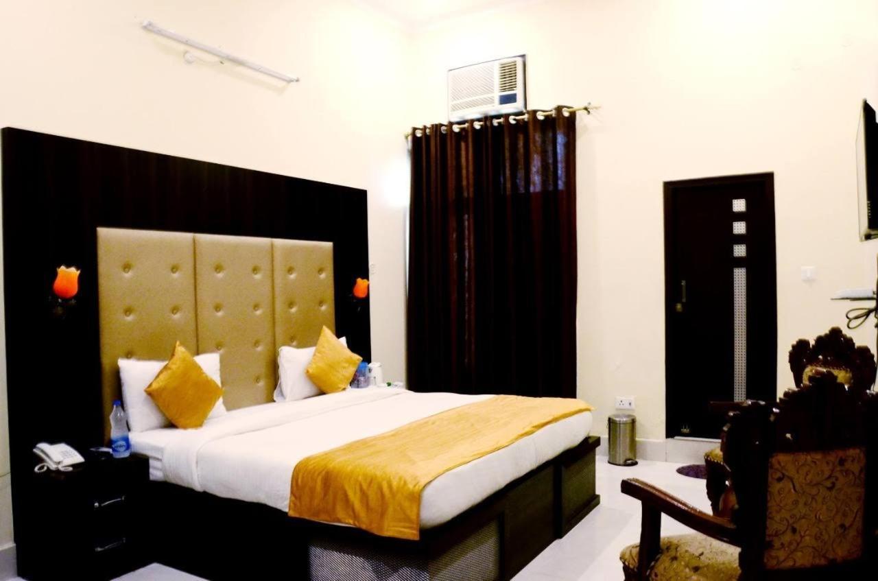 Taraji Resort Ayodhya Zewnętrze zdjęcie